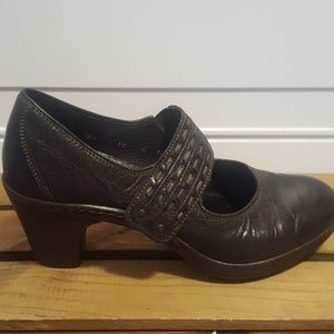 😍Josef Seibel Leather Pump Size 37